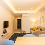 Downtown Pdl Premium Apartment *
