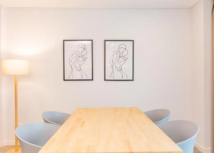 Downtown Pdl Premium Πόντα Ντελγκάντα