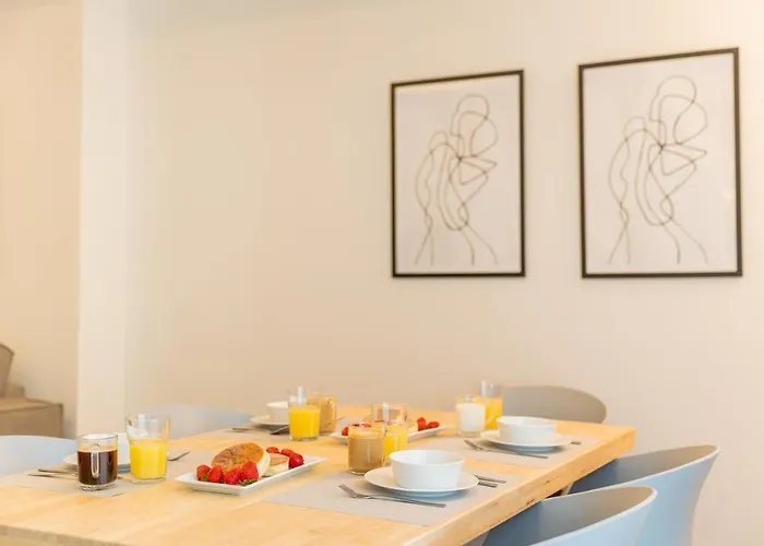 Downtown Pdl Premium Πόντα Ντελγκάντα