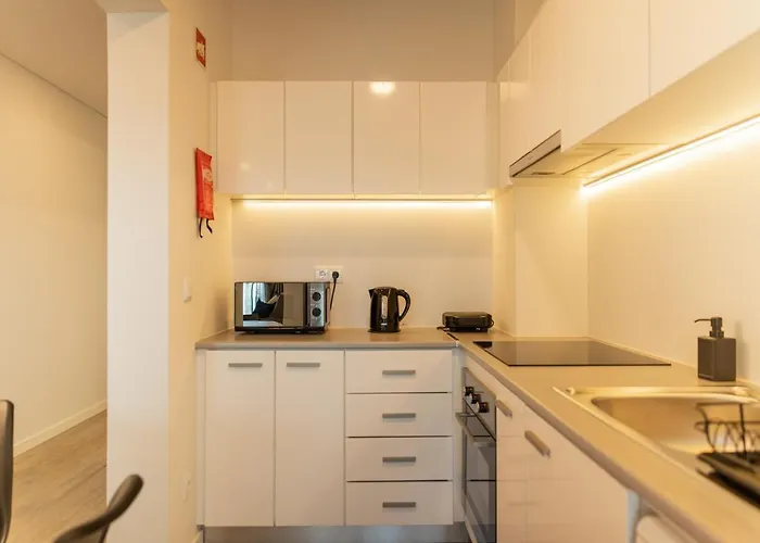 Downtown Pdl Premium Πόντα Ντελγκάντα